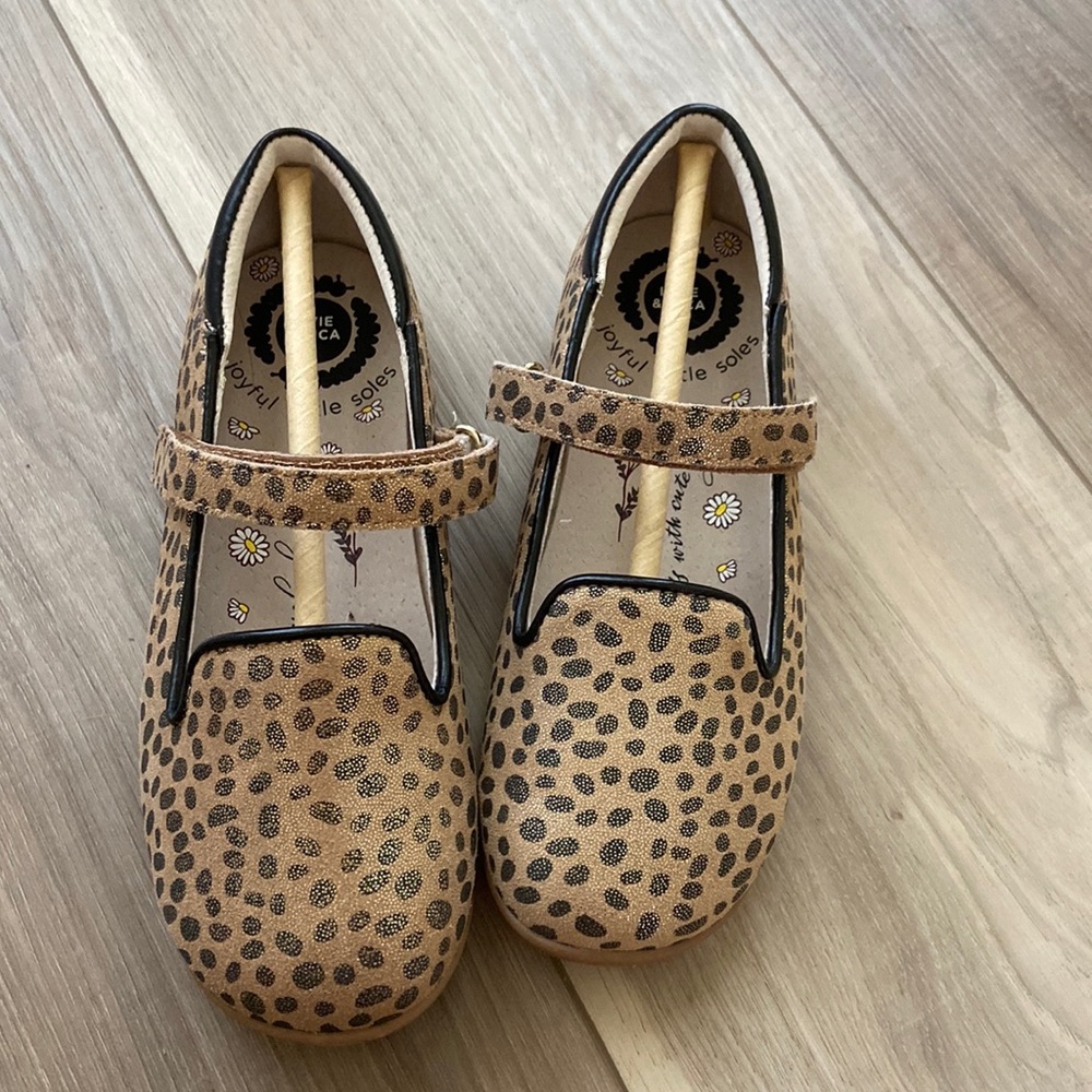 Brand new size 12 Livie and Lucas